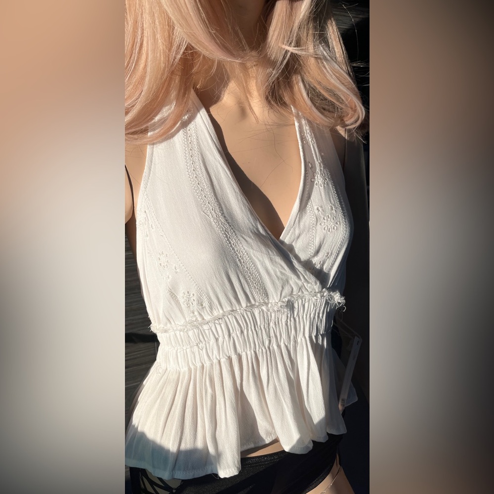 Ocean Drive NWT Women’s Ivory Halter Top with Peplum Waist and Tie Neck Small